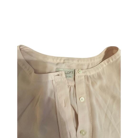 LOFT Blush Flutter Sleeve Blouse - Size M - Picture 7 of 10